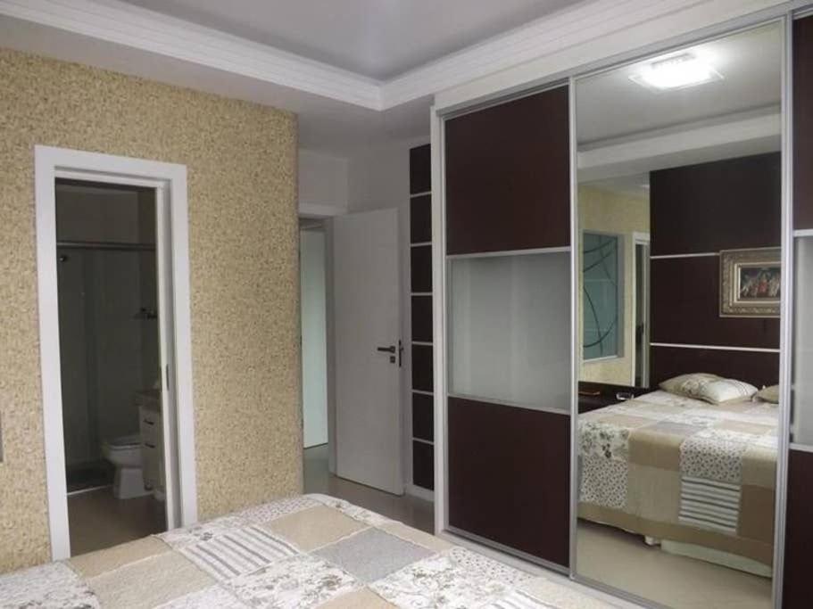 Apto Almeida E Moraes 3 Proximo A Meia Apartment